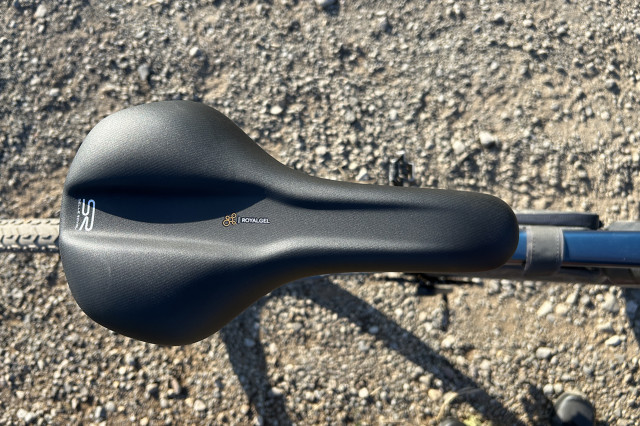 2025 selle royal explora saddle top.jpg