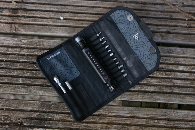 2025 topeak e-torqbar pack open.jpg
