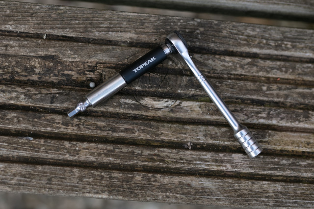 2025 topeak e-torqbar spinny attach.jpg