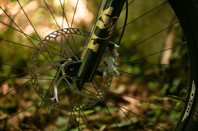 2025 trickstuff piccola hd ti caliper front.jpg