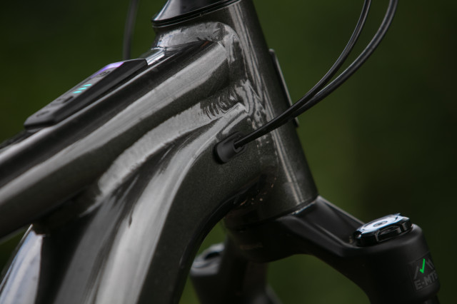 2025 whyte kado s routing.jpg