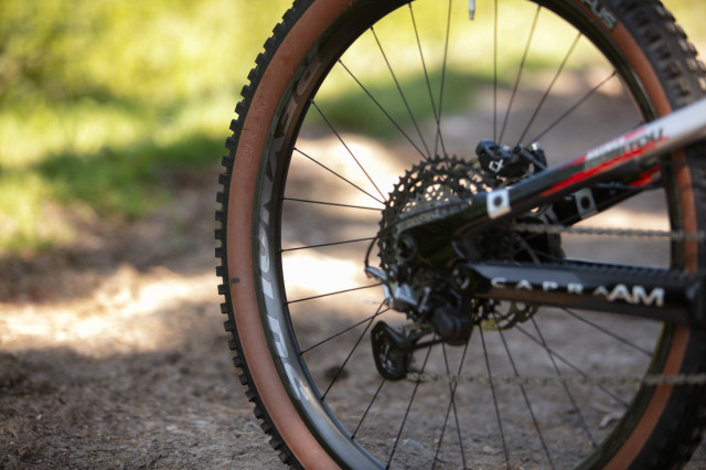 2025 yt manitou wheel.jpg