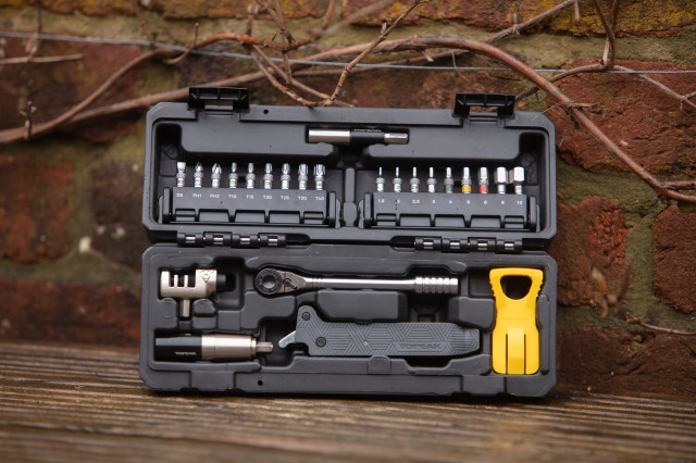 2026 topeak essentials tool box 5ct.jpg