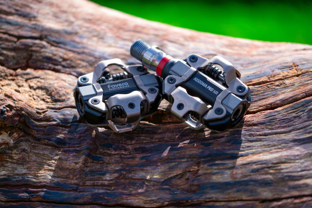 Favero Assioma Pro MX-2 power pedals