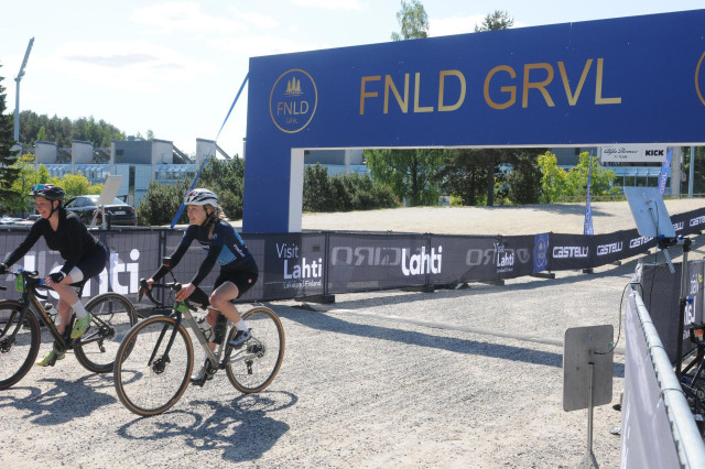 2023 FNLD GRVL Suvi & Miia 8