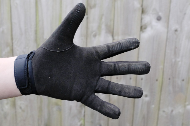 7iDP Chill Gloves Review 2022 1.JPG