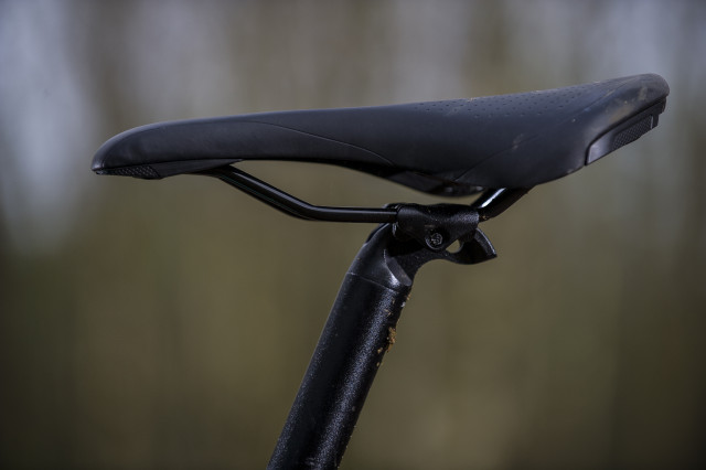 Specialized Women's Epic Carbon Comp Detail saddle