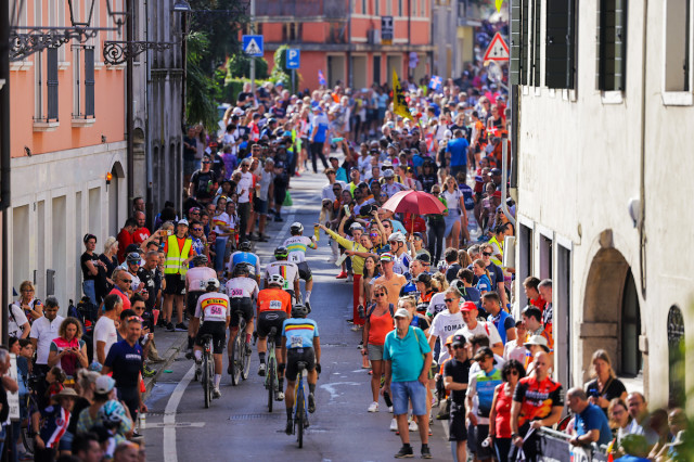 2023 UCI world champs crowd