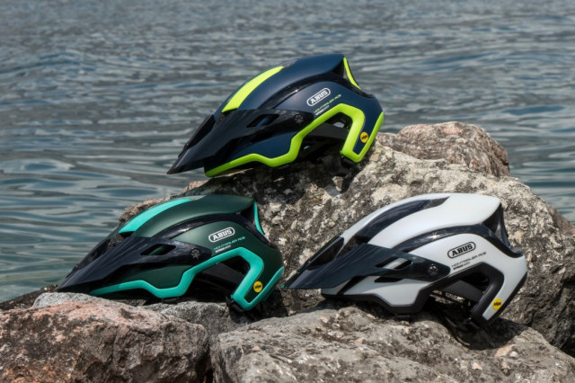 Abus Montrailer ACE MIPS helmet review - Cycling News | off-road.cc