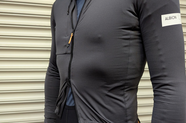 Albion Traverse Long Sleeve Jersey Front Zip.jpg