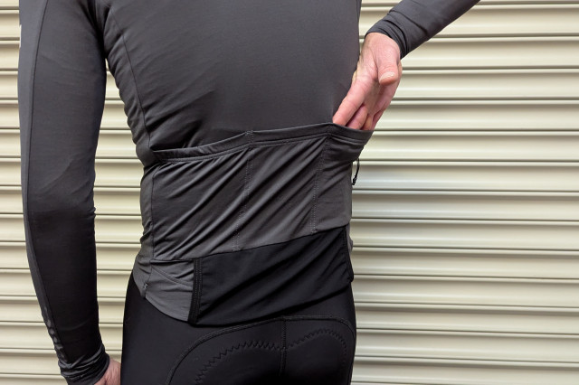 Albion Traverse Long Sleeve Jersey Pocket 2.jpg