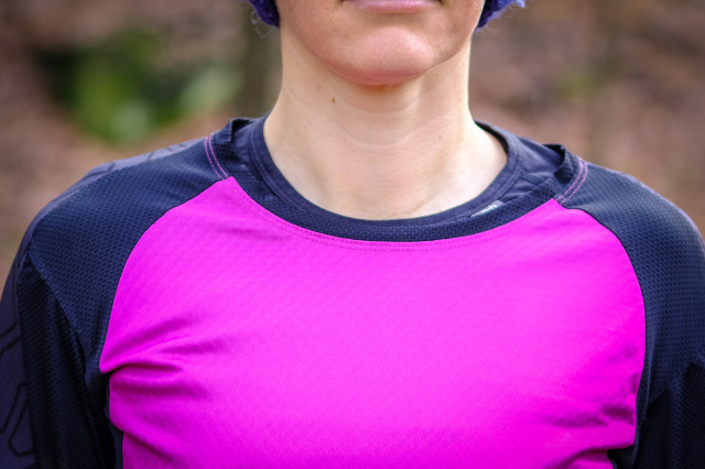 Assos Womens Trail LS Jersey-4.jpg