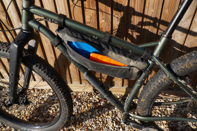 BBB Middle Mate Non Drive side pocket.JPG