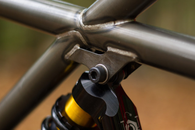 BTR Fabrications Pinner Detail Shock mount.jpg