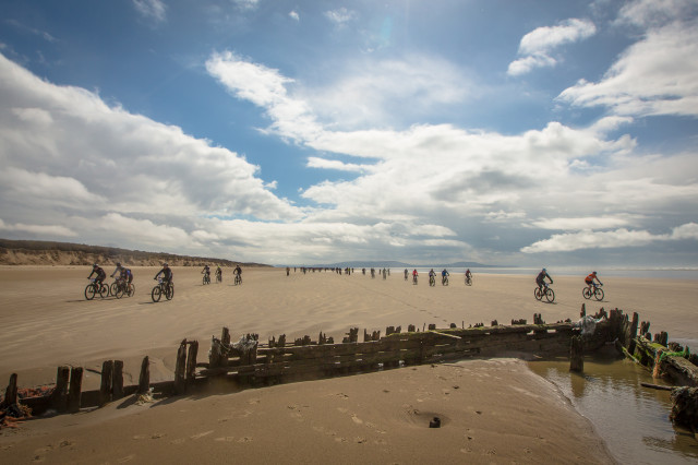 Battle on the Beach - Shipwreck.jpg