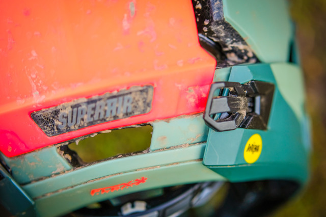 Bell Super Air R MIPS helmet-10.jpg