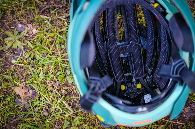 Bell Super Air R MIPS helmet-14.jpg