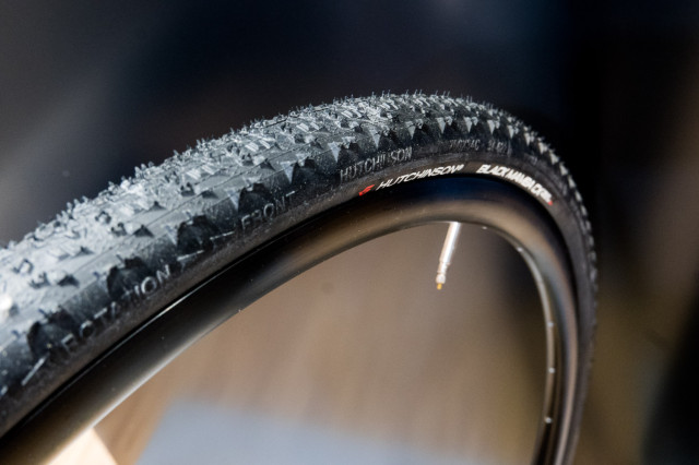 Best-gravel-MTB-tyres-Core-100.jpg