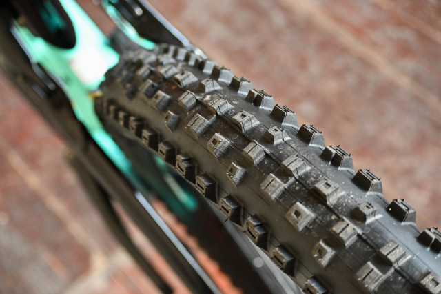 Bianchi-T-Tronik-Performer-9-1-firstlook-review-107.jpg