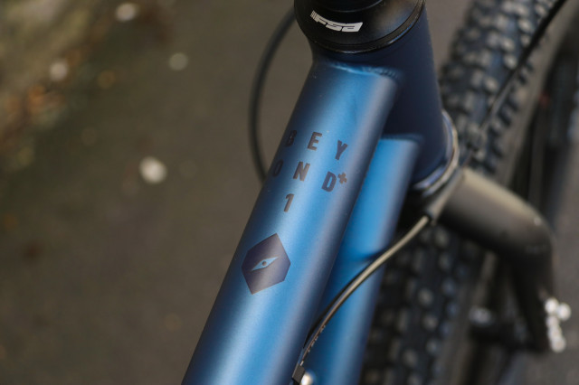 Bombtrack Beyond+ 1 Detail-2.jpg