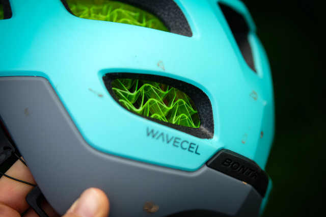 Bontrager Blaze WaveCel Helmet-10.jpg