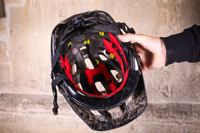 Bontrager-Rally-MIPS-helmet-review-103.jpg