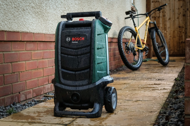 Bosch Fontus Cordless Washer-4.jpg