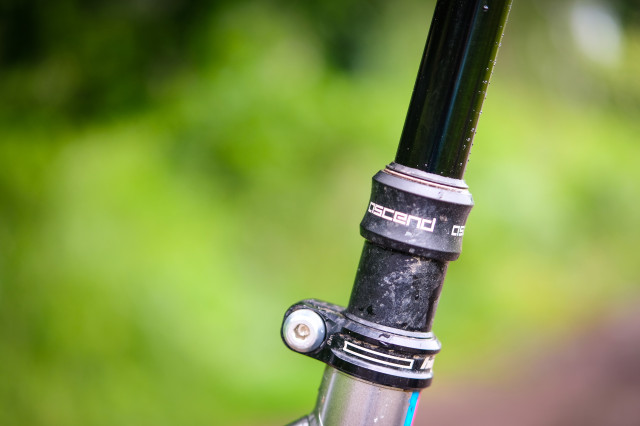 Brand X Ascend dropper post-2.jpg