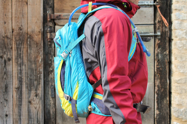 Camelbak Mule LR 15L Hydration Pack-10.jpg