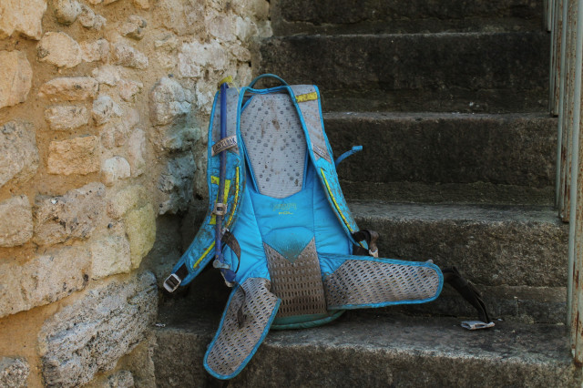 Camelbak Mule LR 15L Hydration Pack-2.jpg