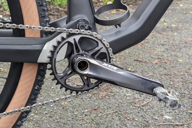 Canyon_Lux_Trail_CFR_chainset.jpg