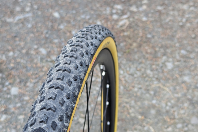 Challenge_Gravine_PRO_tread2.jpg
