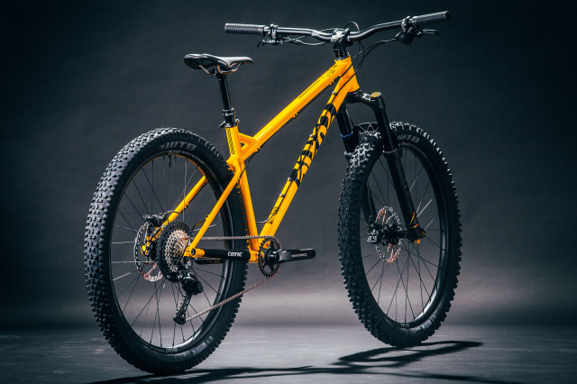 Cotic BFe Yellow.jpg