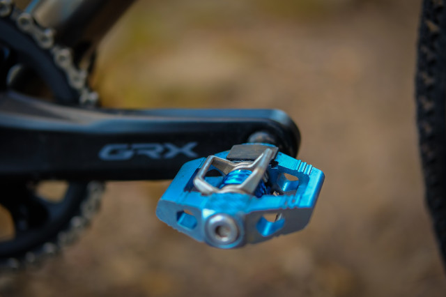 Crankbrothers Candy 2 pedals-5.jpg