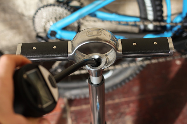 Crankbrothers Klic Pump and Burst Tank-3.jpg