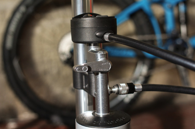 Crankbrothers Klic Pump and Burst Tank-8.jpg