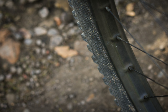 Crankbrothers Synthesis E11 Carbon Wheelset-16.jpg