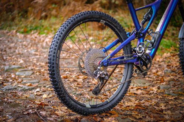 Crankbrothers Synthsis E 11 wheelset review-13.jpg