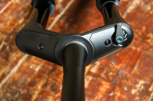 DT Swiss F535 One fork first look-3.jpg