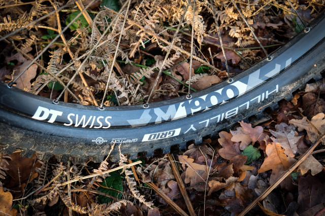 DT Swiss M1900 wheelset-3.jpg