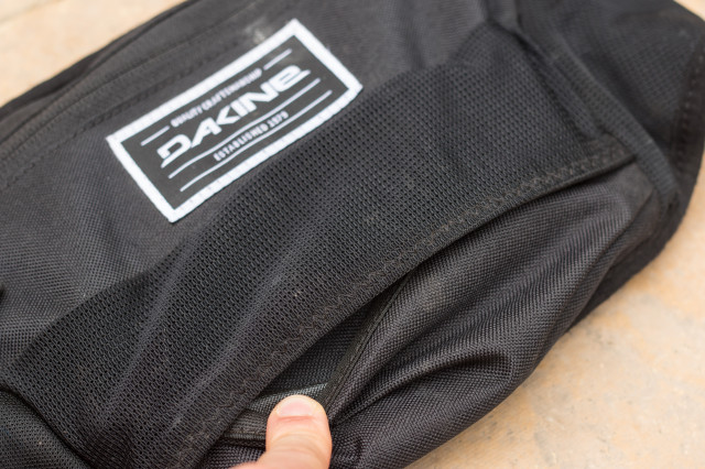 Dakine Hot Laps Stealth Waist Pack-2.jpg