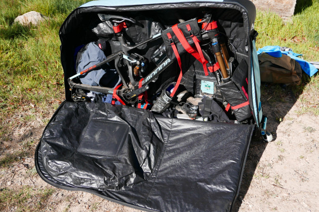 EVOC-Bike-Travel-Bag-Pro-review-107.jpg