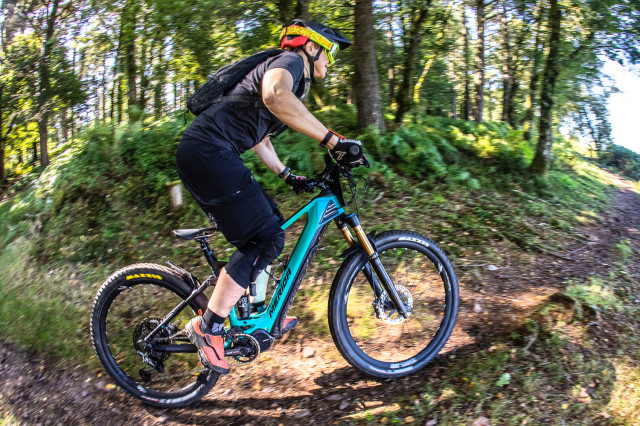 EX-Enduro-e-bike-racing-2019-101-2.jpg