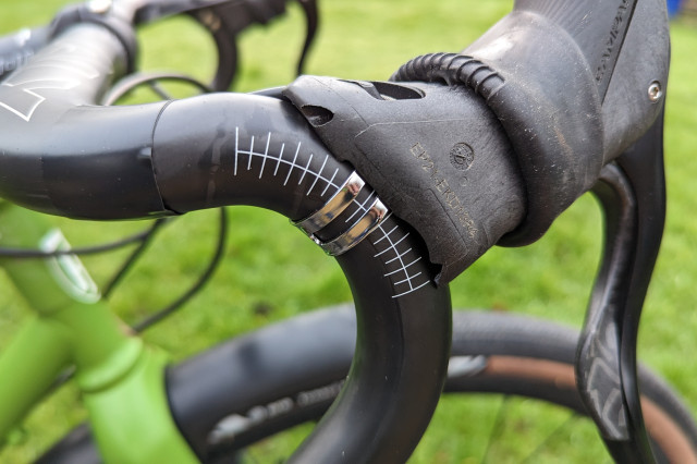 Easton_ALX_Handlebar_marking.jpg