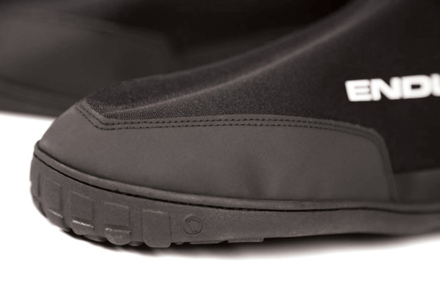 Endura MT500 Plis Overshoe 4.jpg