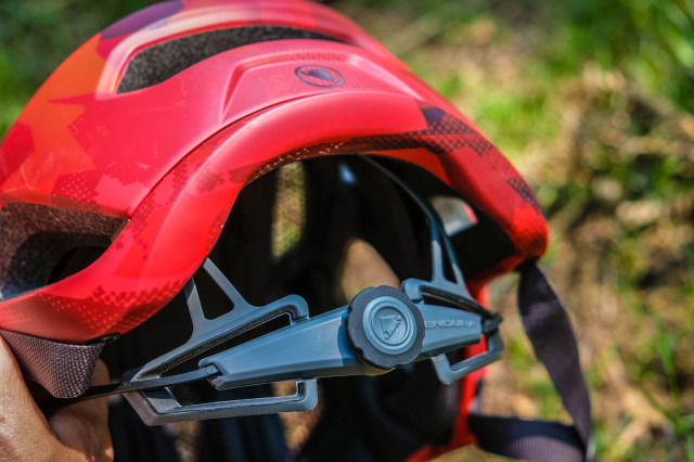 Endura Singletrack helmet-9.jpg