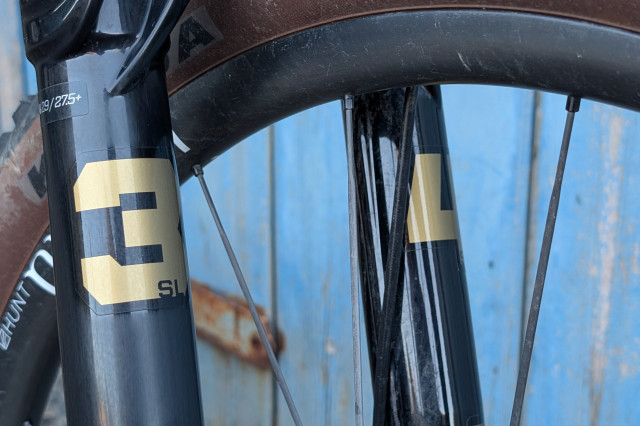 FOX 34 SL Float Factory GRIP SL Legs.jpg