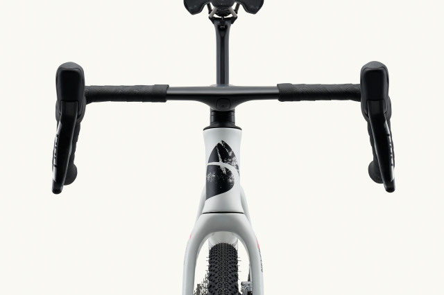 2022 Factor OSTRO gravel bike front