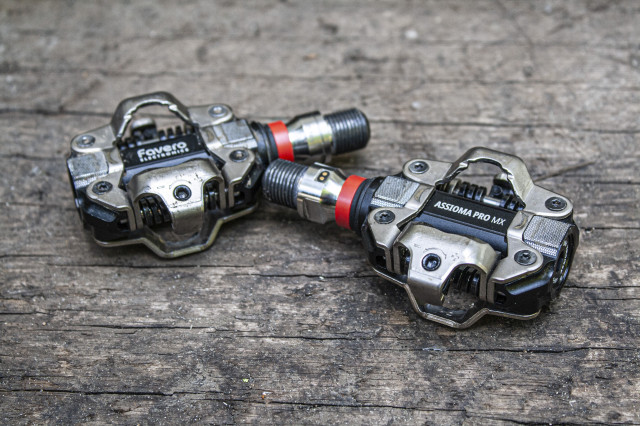 Favero Assioma Pro MX-2 hero shot