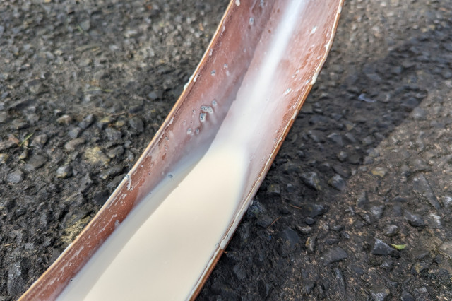 Finish_Line_Fiberlink_Tubeless_Sealant_Inside.jpg